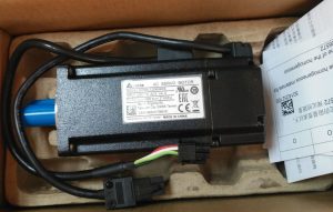Step motor and Servo Motor